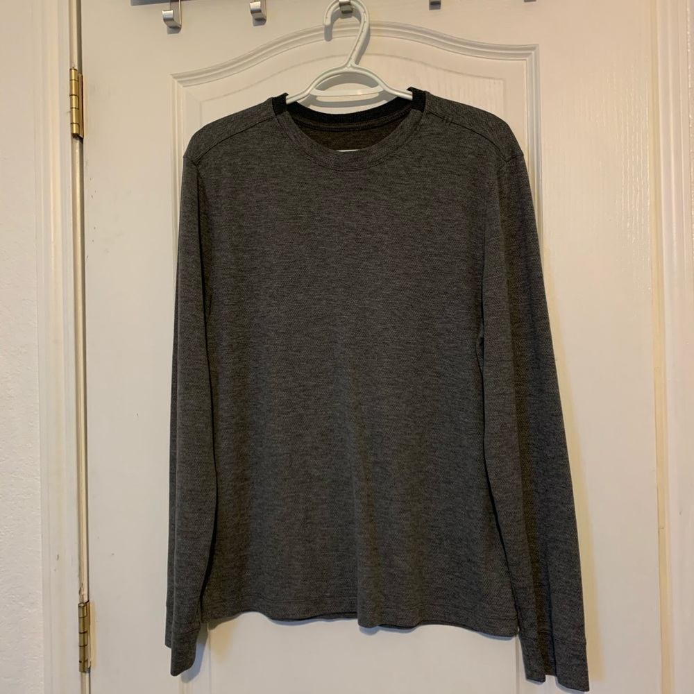 Lululemon Mens Long Sleeve Light Sweater (Size: M)
